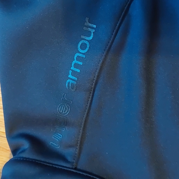 Black Under Armour Infrared Jacket - Picture 5 of 9